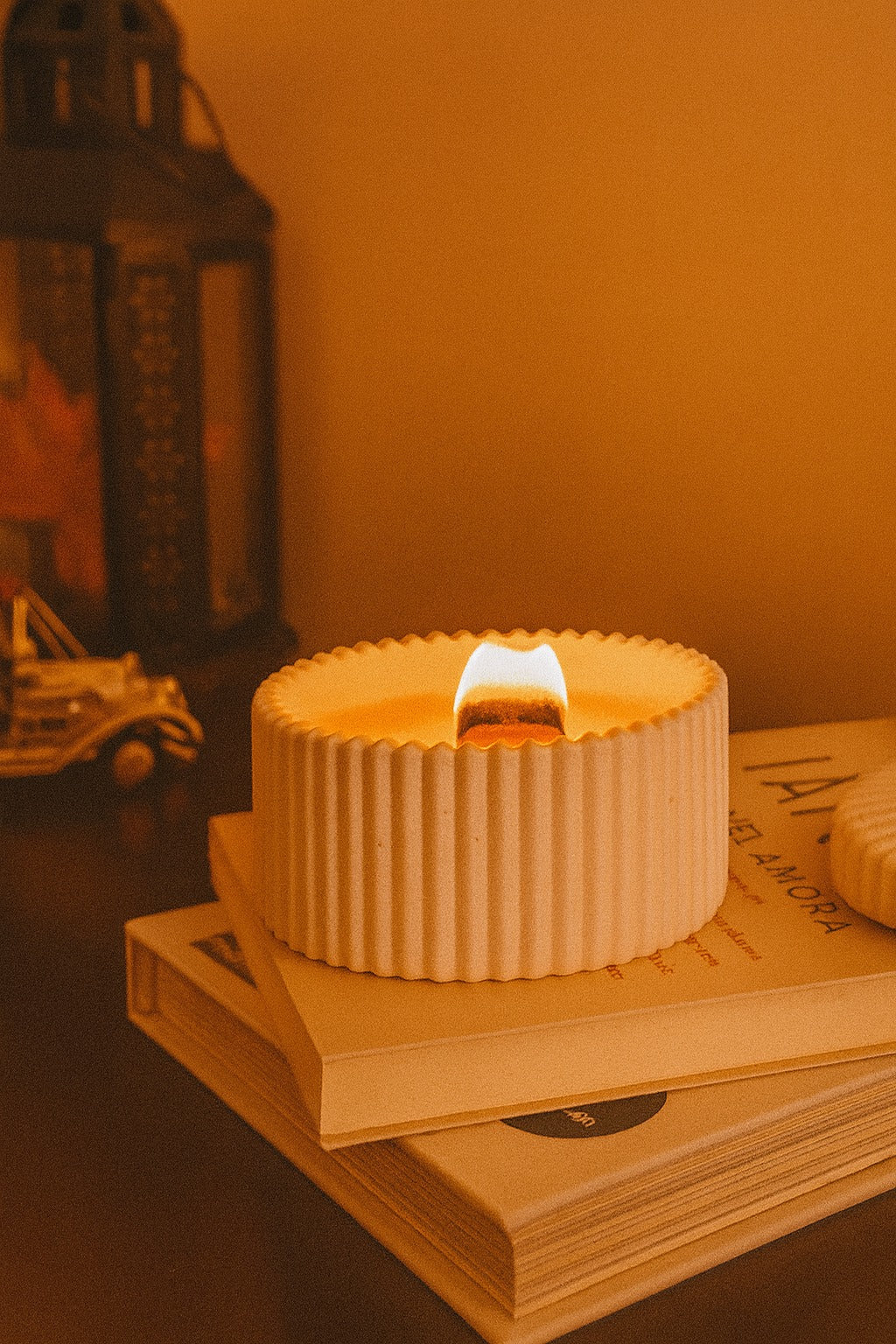 Canela y Naranja - Vela aromática con mecha de madera