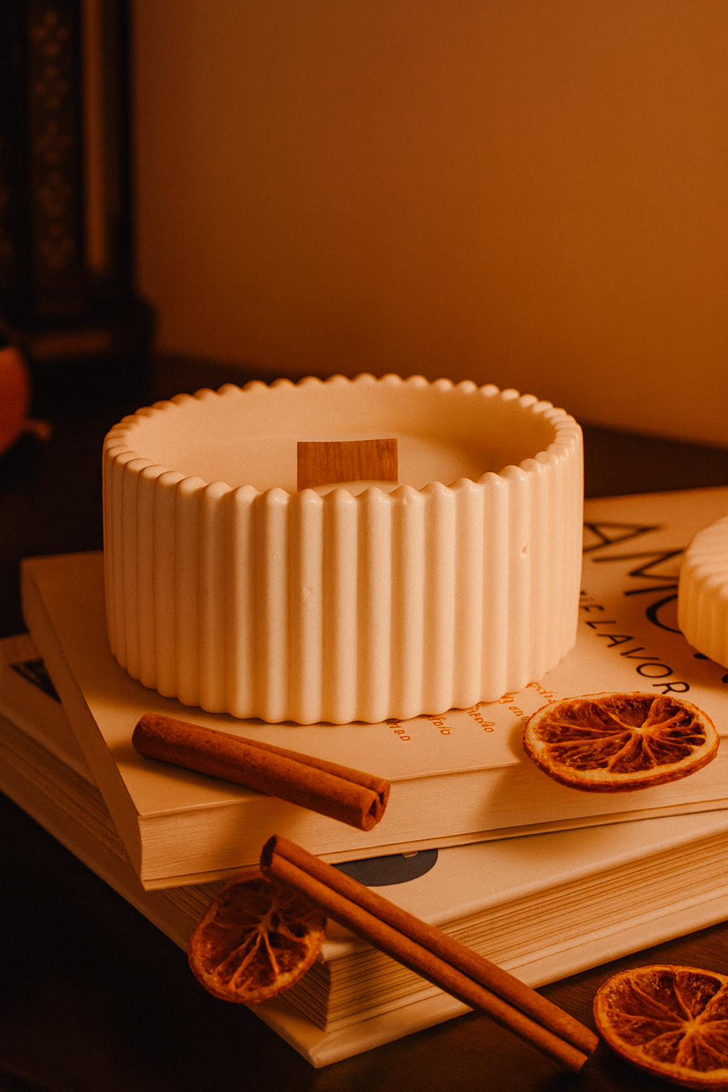 Canela y Naranja - Vela aromática con mecha de madera